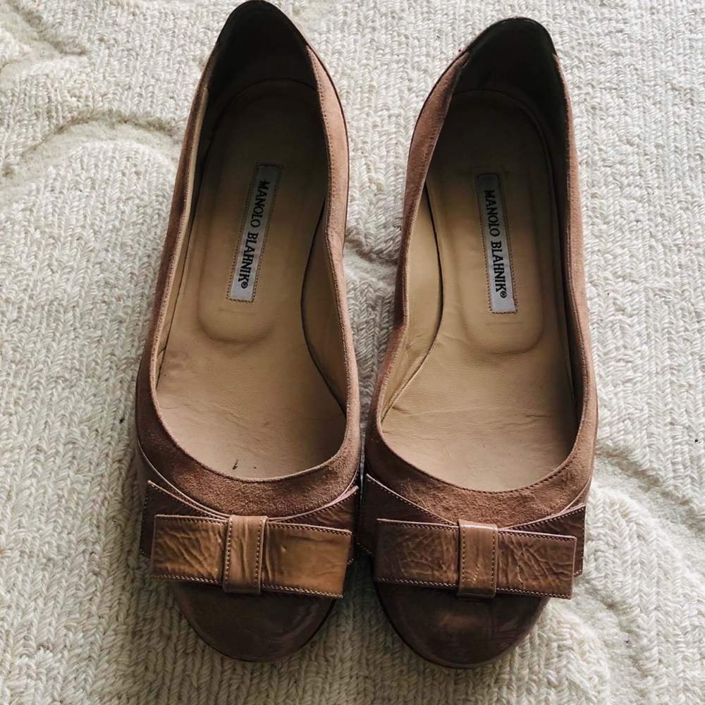 Manolo Blahnik flats